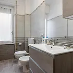 Guesthost - Woodstick House 아파트 *