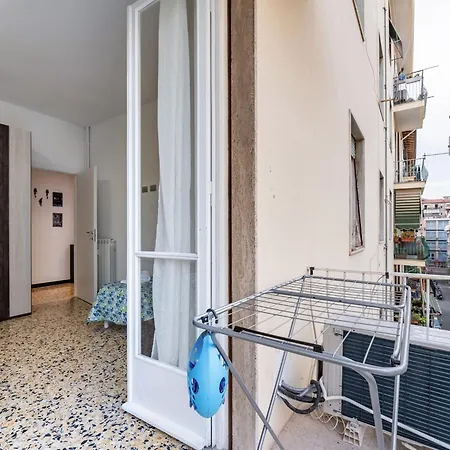 Guesthost - Woodstick House Apartment *