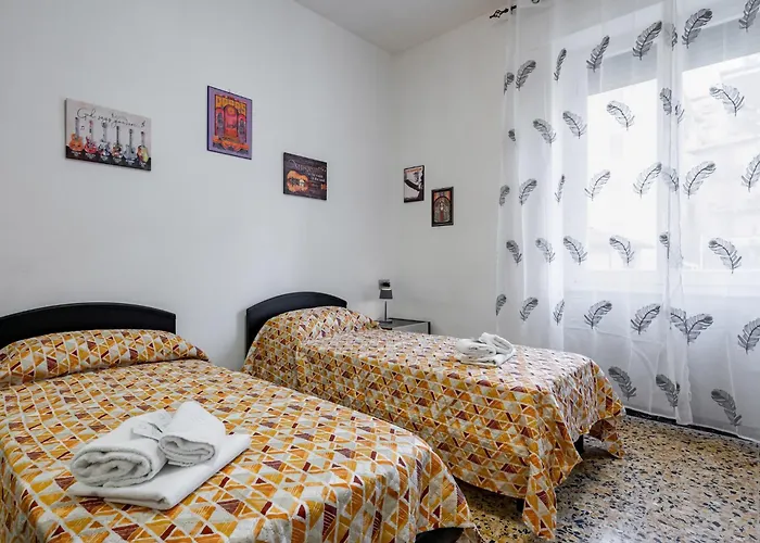 Guesthost - Woodstick House *